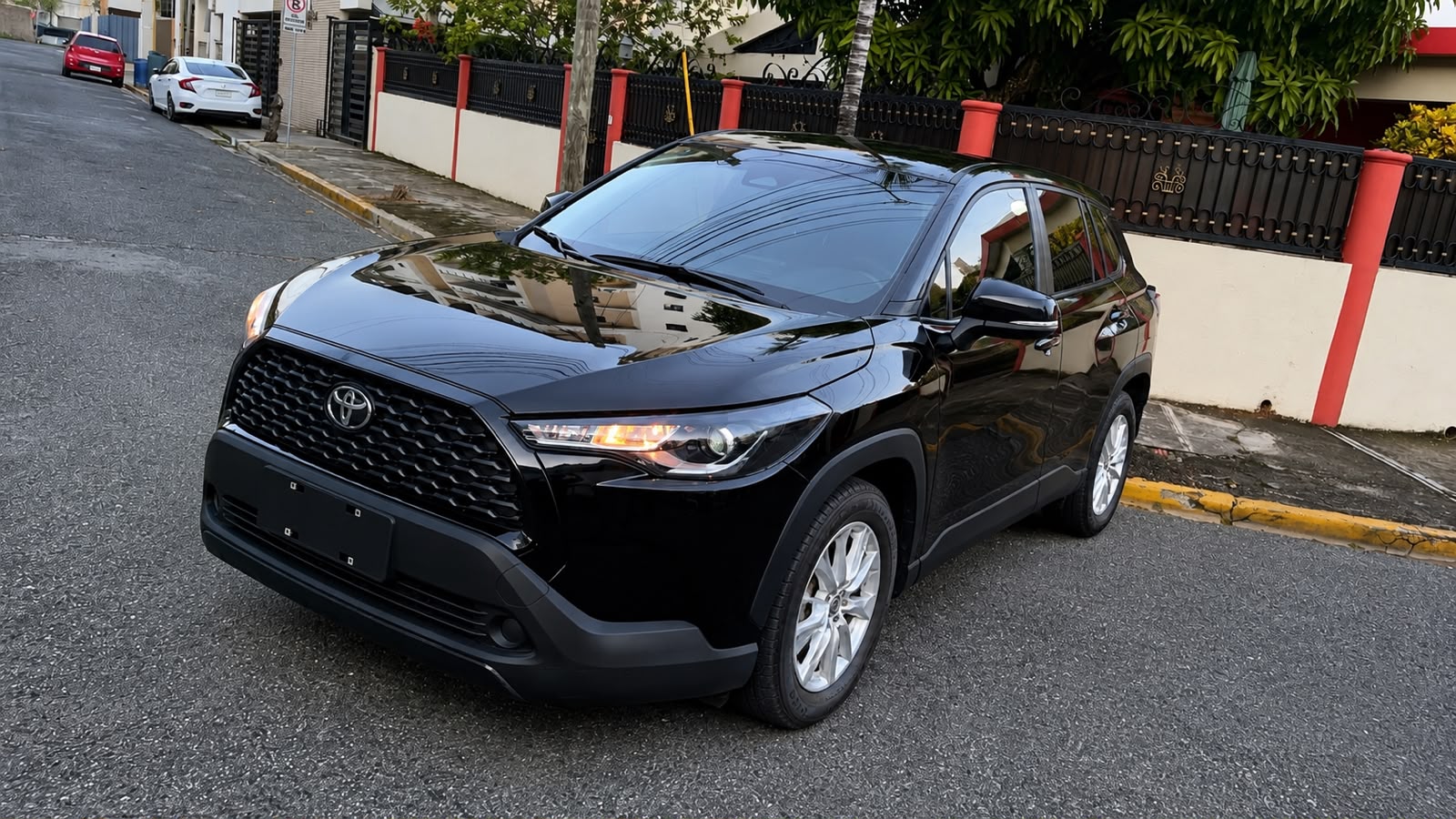 TOYOTA Corolla Cross 2024