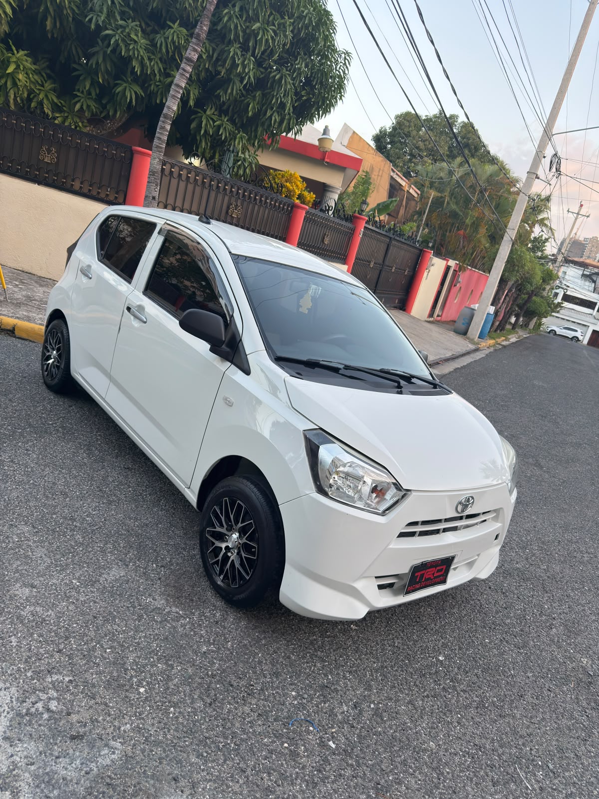 TOYOTA Pixis 2019